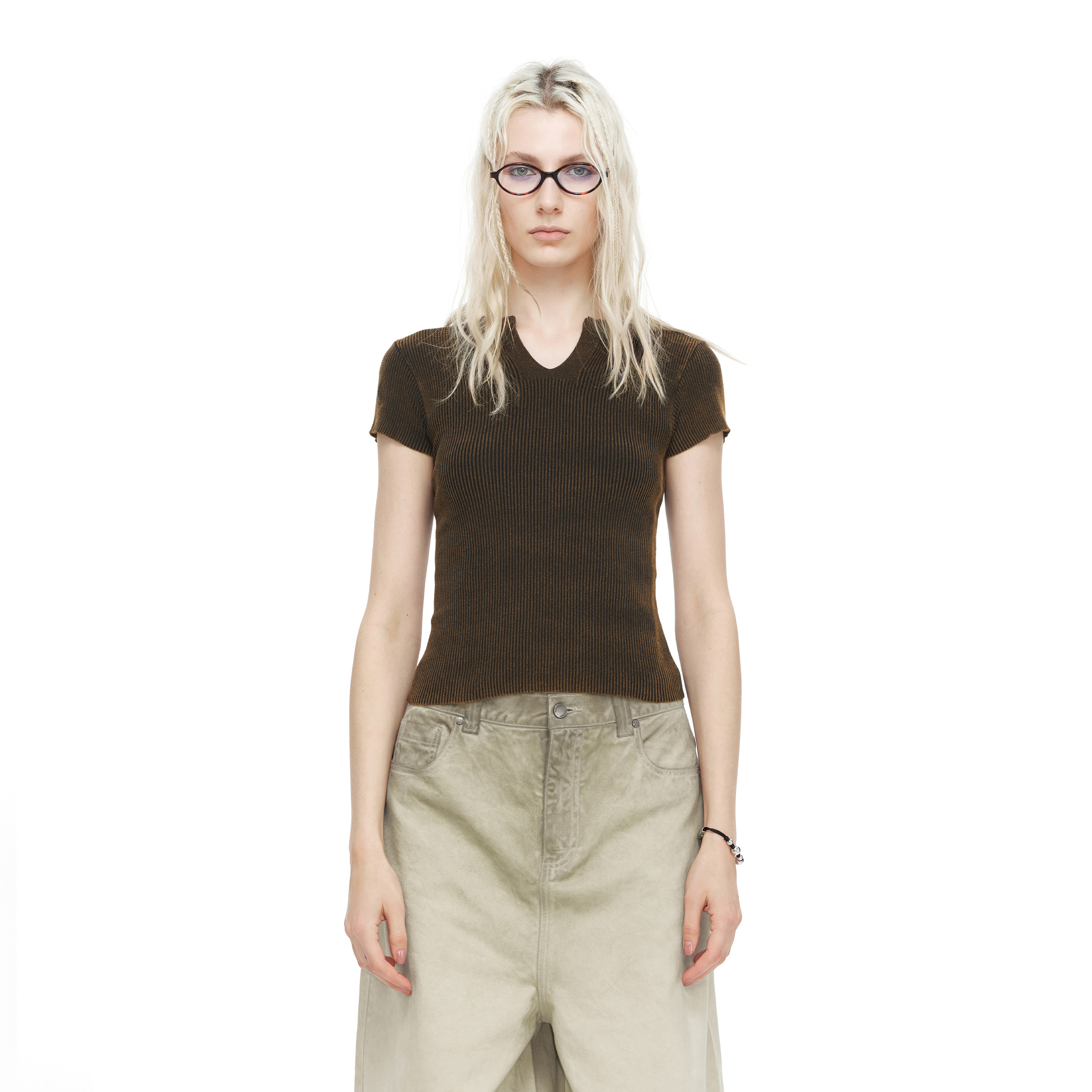 NUTH百搭修身V领显瘦正肩洗水做旧针织短袖T恤女