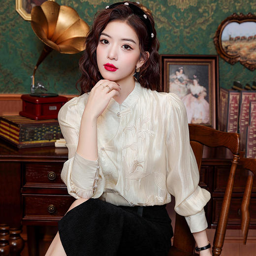 新中式衬衣通勤简约单排扣长袖打底衫 YH177750 商品图0