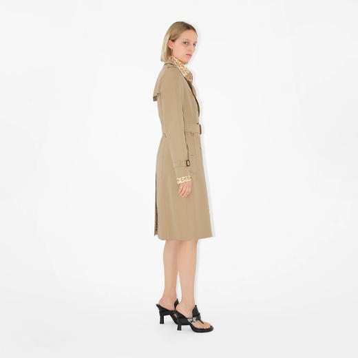 BURBERRY 巴宝莉 女士切尔西版型 – 长款 Heritage Trench 束腰风衣 卡其色 8079407 A1366 商品图2