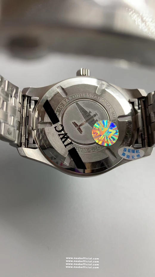 NOOB厂zhong极版本马克二十钢带款，修复市面所有现有版本的不足，搭配5链节式精钢表链。腕表搭载EasX-CHANGE®表带快速更换系统，搭配做工精良巨稳定的亚洲版2892机芯。 商品图13