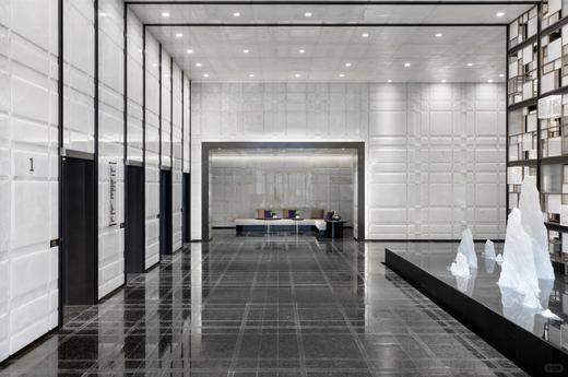 迪拜塔坐落在滨江处 商品图1