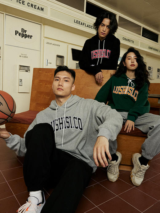 LUSHISI基础款字母logo美式宽松廓形潮流连帽卫衣[努力无限公司] 商品图3