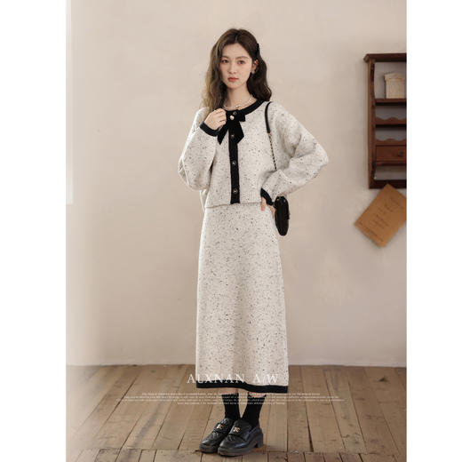 【65折秒杀】鹿向南《夹心奥巧》混色纱线上衣L33203 商品图1