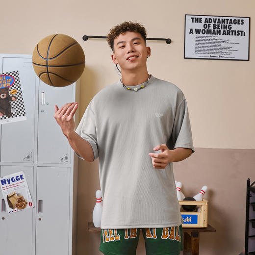 有志者UZIS 美式潮流运动短袖男夏季网眼篮球跑步训练速干T恤怒放 商品图2