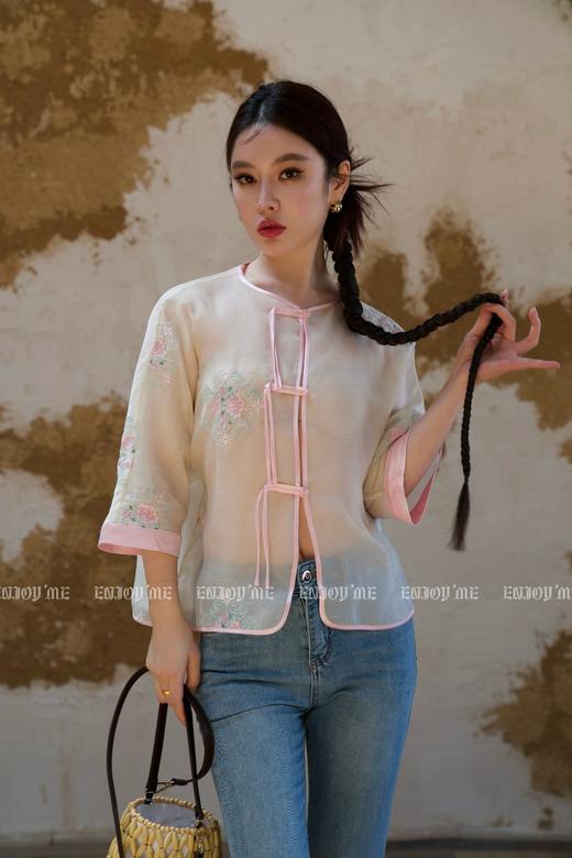 【门店同款】ENJOY夏季云敛-春卉花屿国风刺绣开衫 157500919 商品图6