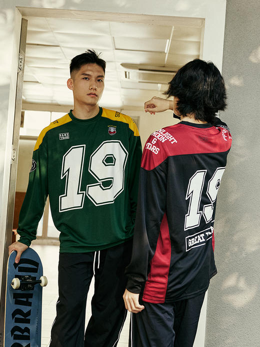 LUSHISI美式街头落肩袖章印花[混乱]撞色机车运动速干投篮服长袖 商品图3