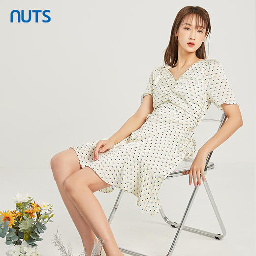 NUTS短袖连衣裙221101008B 商品图0