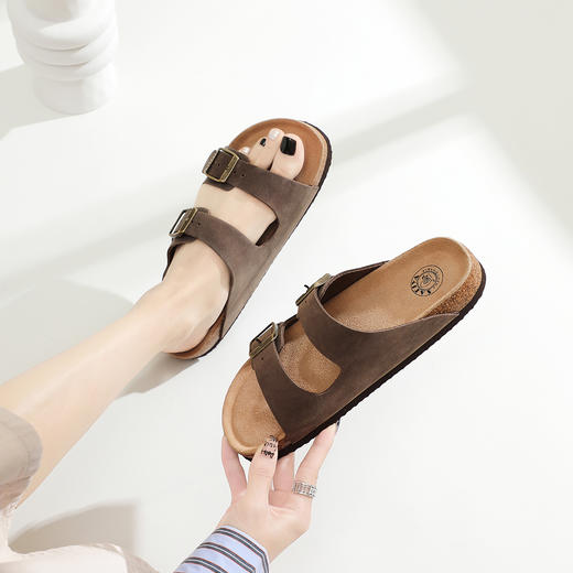 Safiya/索菲娅2024夏季皮带扣休闲外穿勃肯鞋软木沙滩拖鞋 SF42110345 商品图7