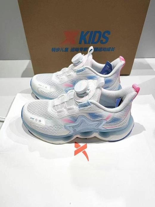 南三特步童鞋 商品图3