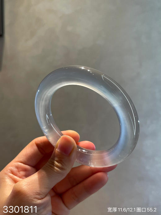 白月光玻璃种手镯【3301811】圈口55.2~具体价格微信咨询 商品图7