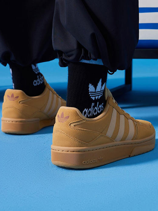 5折【自营】adidas/阿迪达斯  三叶草COURT REFIT男女复古板鞋 ID6070 商品图2