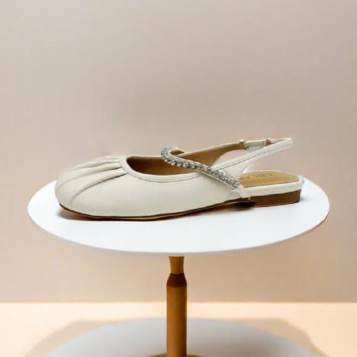 伊伴夏季女凉鞋B24228815 商品图1