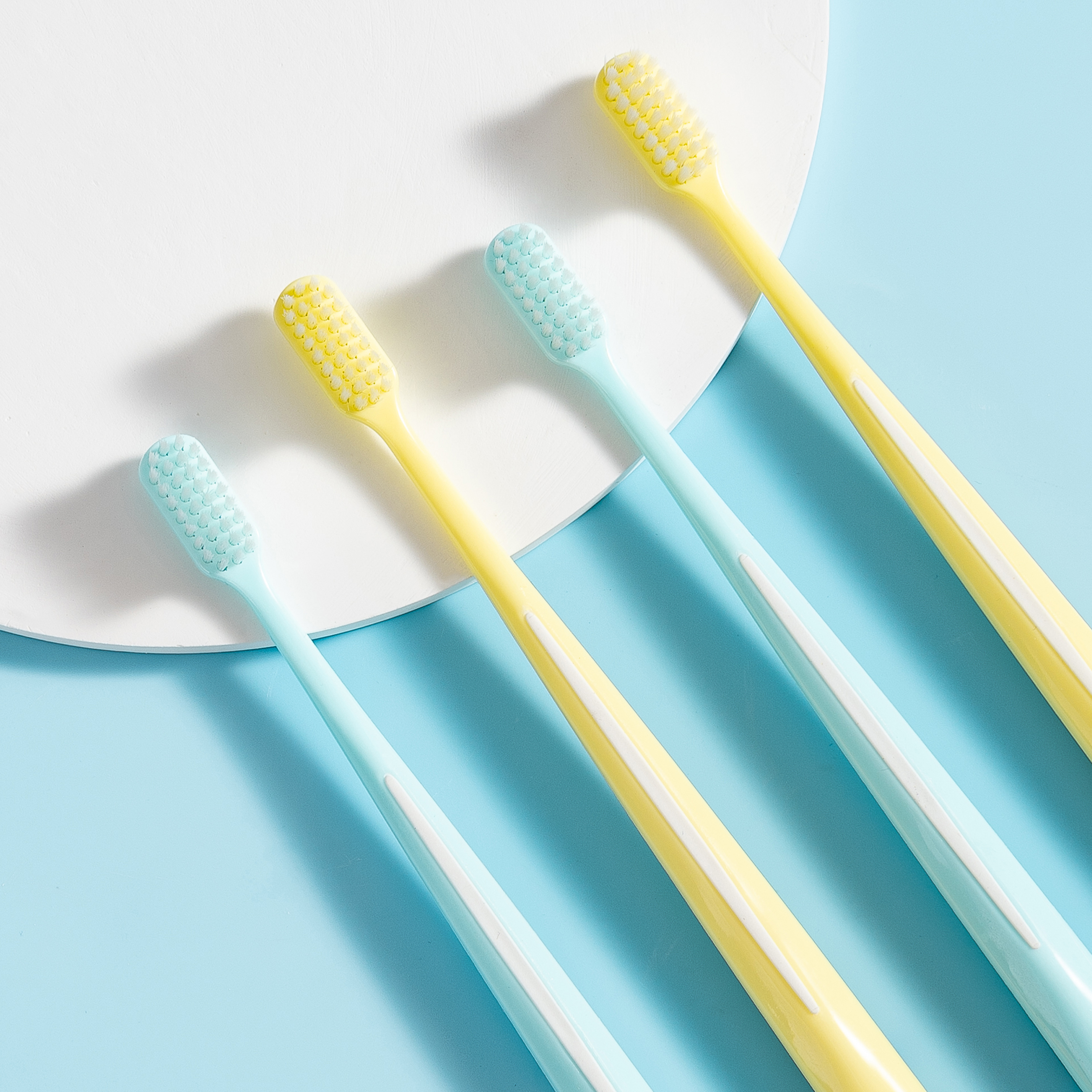 则新·细软尖丝柔护牙刷