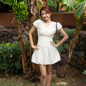 P&X设计师女装夏季 泡泡袖时尚修身蕾丝连衣短裙824208232 杏色