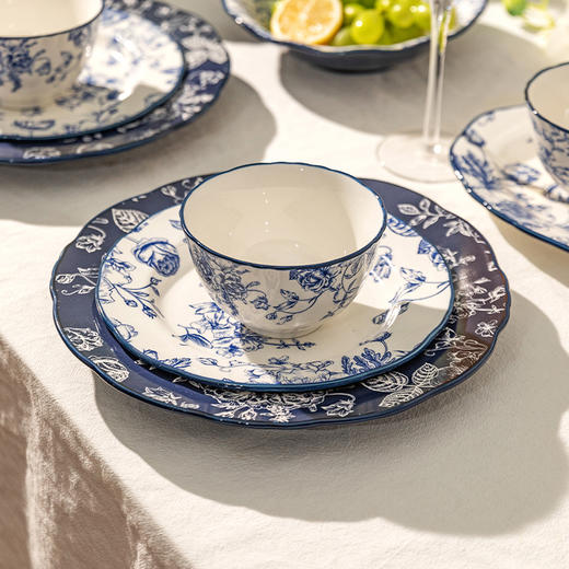 摩登主妇玫瑰假日碗盘筷套装家用2024新款新婚礼物送新人餐具礼盒 商品图3