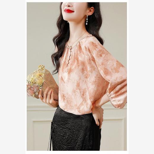 SMZ16615 2024夏季新款小众减龄法式轻熟别致薄款气质印花七分袖上衣 商品图2