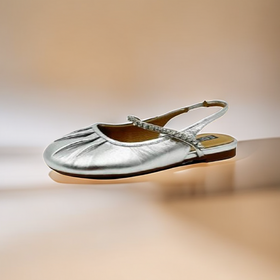 伊伴夏季女凉鞋B24228815