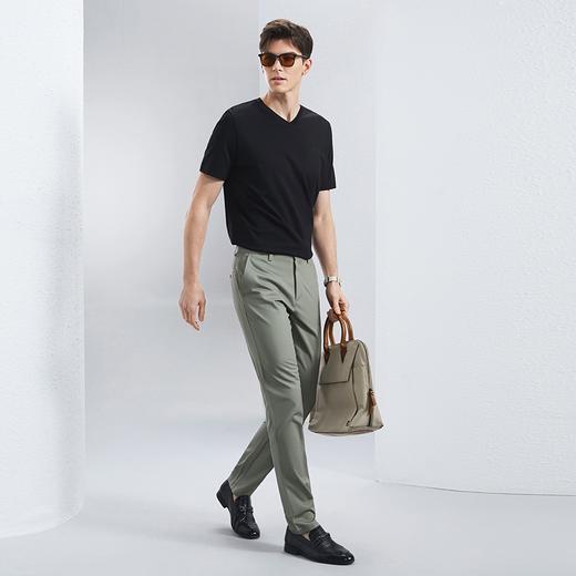 【冰藻泥】柒牌V领短袖T恤男2024夏季新款时尚休闲凉感打底体恤衫	126T71630 商品图3