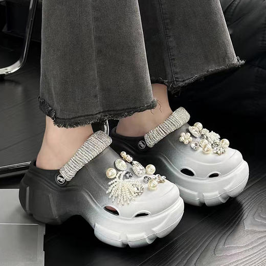 【特价39元】女士DIY渐变时尚简约洞洞鞋【WG24233】 商品图4