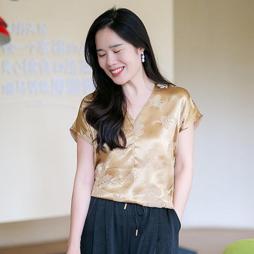 【福利清仓】100%桑蚕丝V领连肩袖收腰款上衣 商品图2