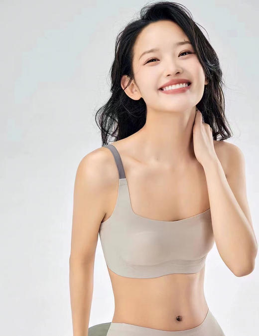 SUNJ8859 无痕超薄抹胸式文胸 商品图1