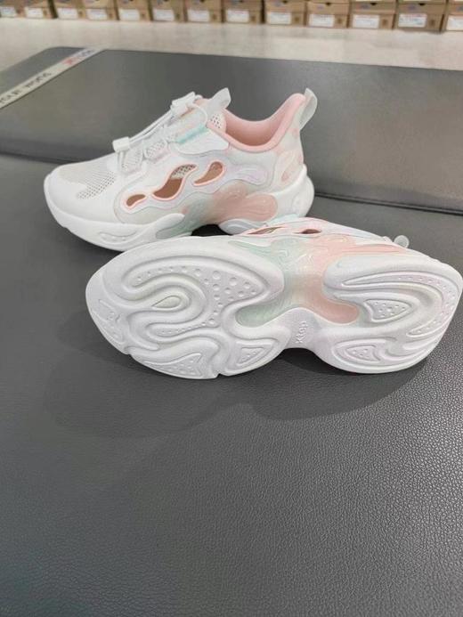 南三特步童鞋 商品图0