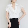 韩版设计感扭结链条落肩短袖衬衫女夏款V翻领通勤缎面显瘦衬衣_ym 商品缩略图0