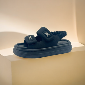 伊伴夏季平底舒适时尚女凉鞋休闲凉鞋B24323028