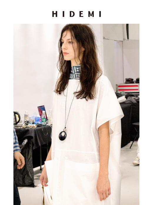 HIDEMI 度假系列极简一字领大口袋大廓形设计感水洗棉宽松式连衣裙 商品图4