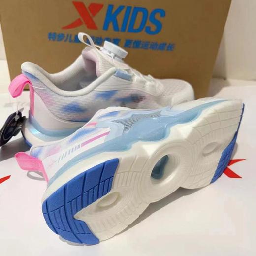 南三特步童鞋 商品图2