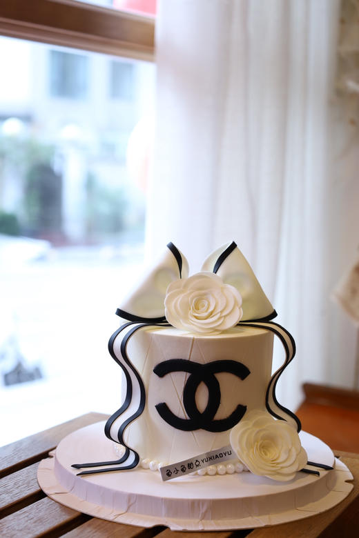 CHANEL（图为4寸） 商品图0