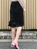 TYNVIE 后荷叶装饰半裙-黑蕾丝 商品缩略图1