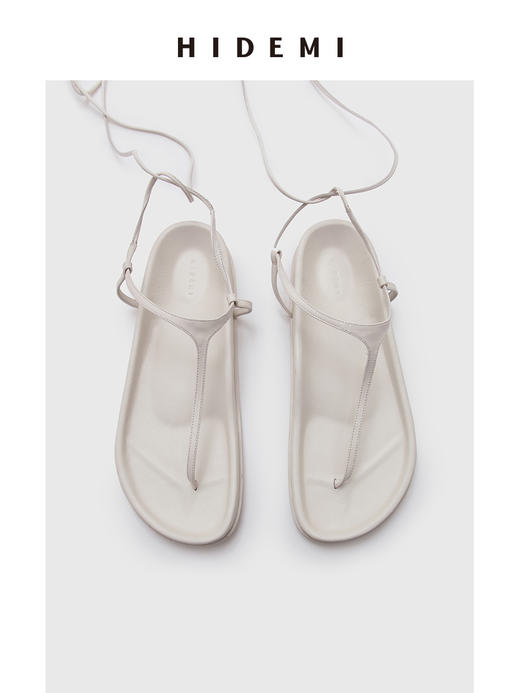HIDEMI 极简夹脚人字绑带式厚底白色凉鞋 商品图4