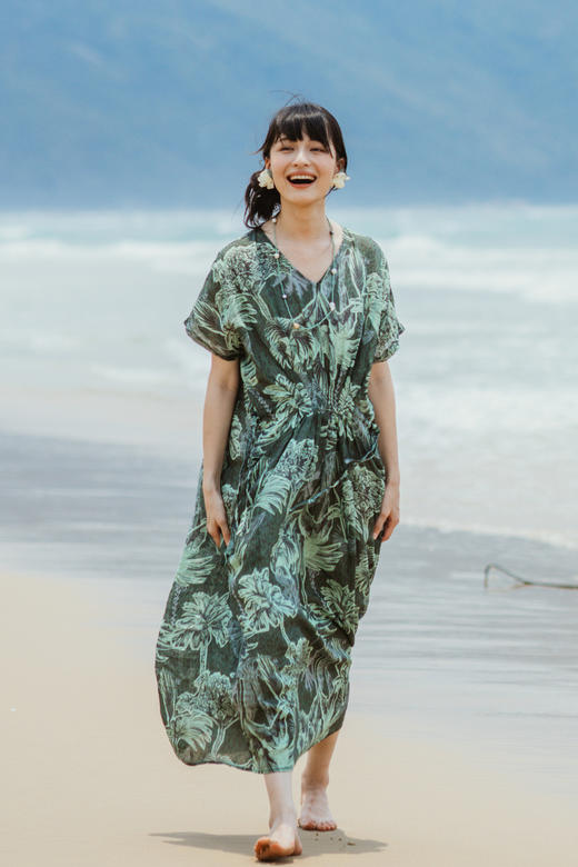 绽放旅行女装319朵/苎麻热带棕榈印花设计感海边旅游度假连衣裙 商品图5