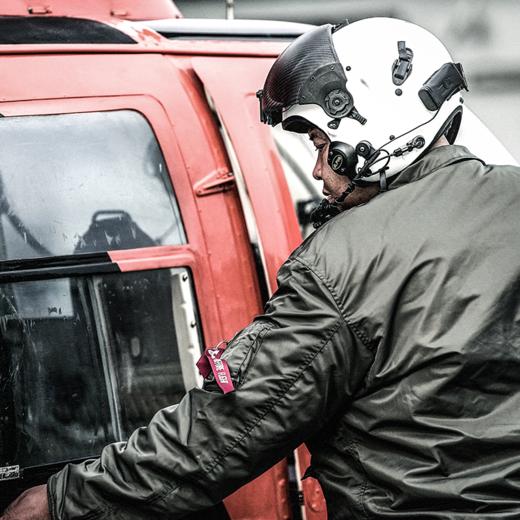 侣行 张昕宇梁红同款 春秋款CWU36P限量纪念款尼龙经典飞行夹克 商品图3