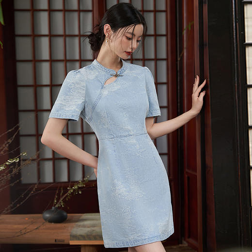 新中式国风旗袍立领提花牛仔连衣裙女夏季正肩收腰连衣裙V1541422 商品图3