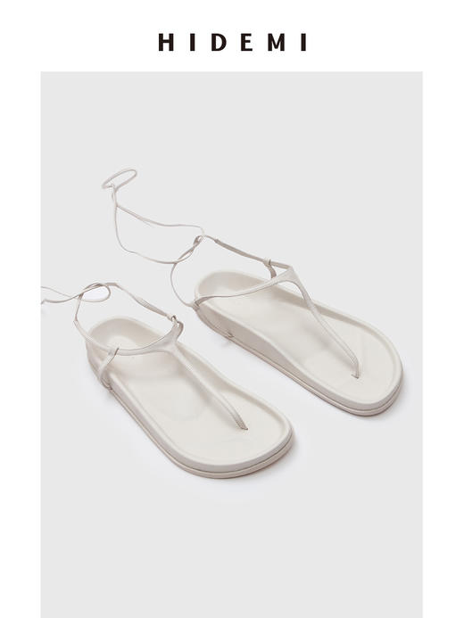 HIDEMI 极简夹脚人字绑带式厚底白色凉鞋 商品图5