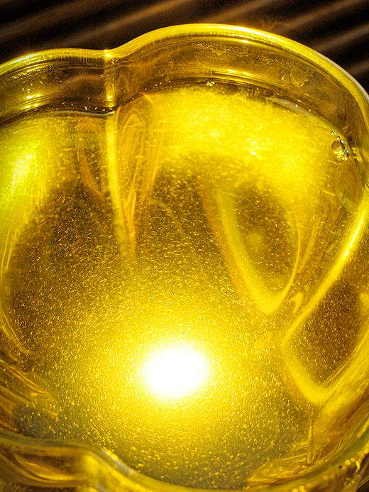 2024年春茶预售【冰岛针】云南古树白茶全芽头临沧核心产区一年仅采一次拍2发3拍5发8拍10发17；357克/饼 商品图9