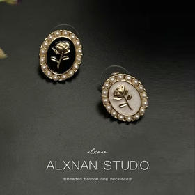 鹿鹿推荐 •《无人区玫瑰》小众珍珠玫瑰耳钉