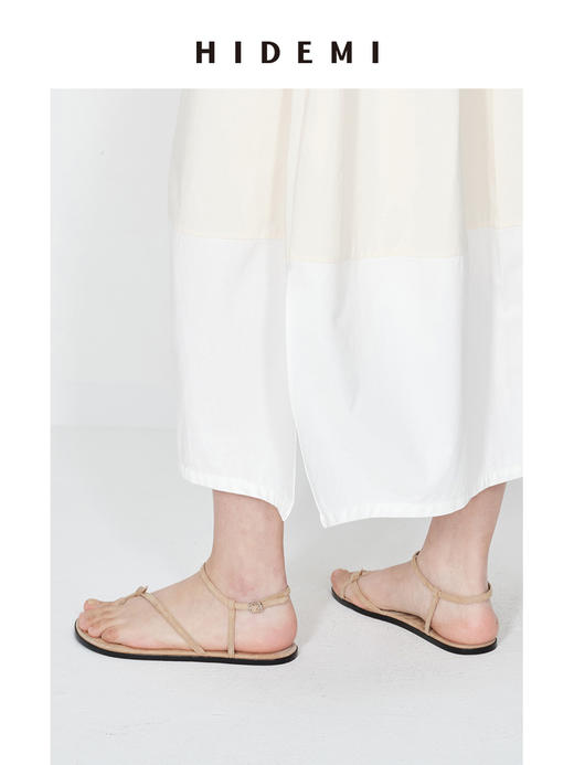 HIDEMI 【董生活同款】度假系列交叉设计感细带平底凉鞋 卡其色麂皮/孔雀蓝缎面 商品图8