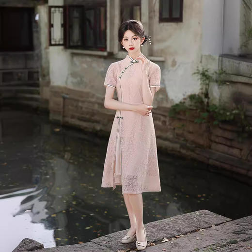 印花蕾丝改良奥黛旗袍GR5126 商品图0