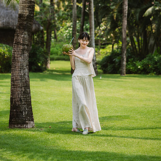 绽放旅行女装高端砂洗亚麻度假旅游穿搭上衣衬衫吊带半裙夏季套装 商品图2