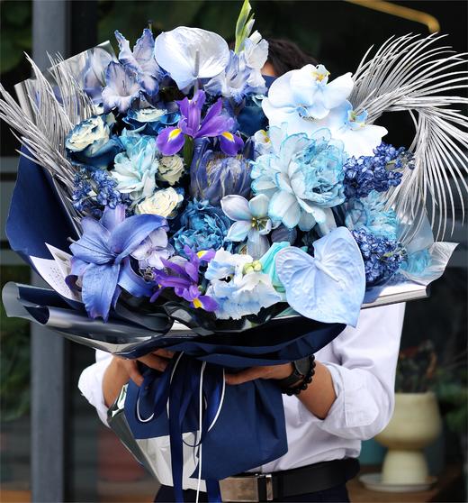 定制款蓝色系高级花礼 商品图1