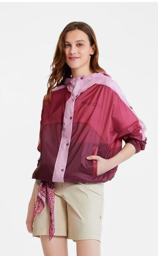 AIGLE艾高2024年春夏款WR防泼水户外休闲易打包连帽轻量夹克女 商品图1