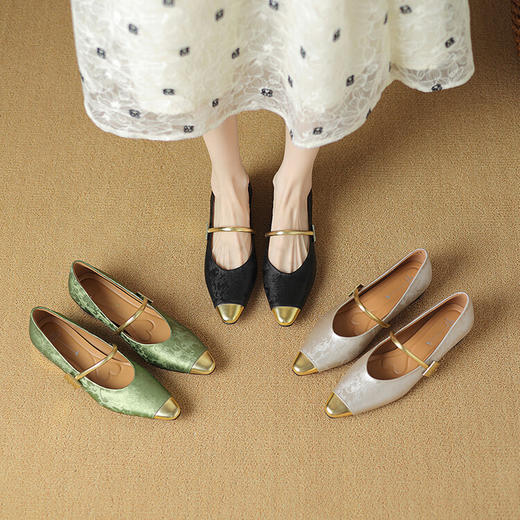 【预售5天】国风中式玛丽珍鞋，尖头拼色女式单鞋HCYYHD&5349 商品图1
