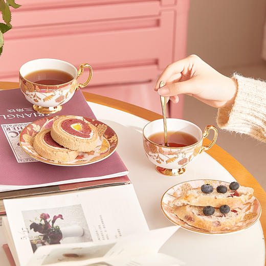 【玛戈隆特】泰晤士之花咖啡杯碟骨瓷高档中式下午茶杯碟茶具礼盒套装 商品图1