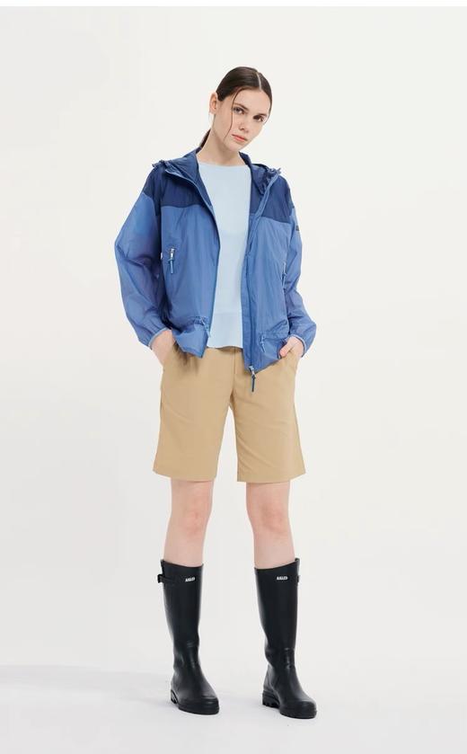 AIGLE艾高2024年春夏新款WR防泼水户外休闲易打包连帽轻量夹克女 商品图0