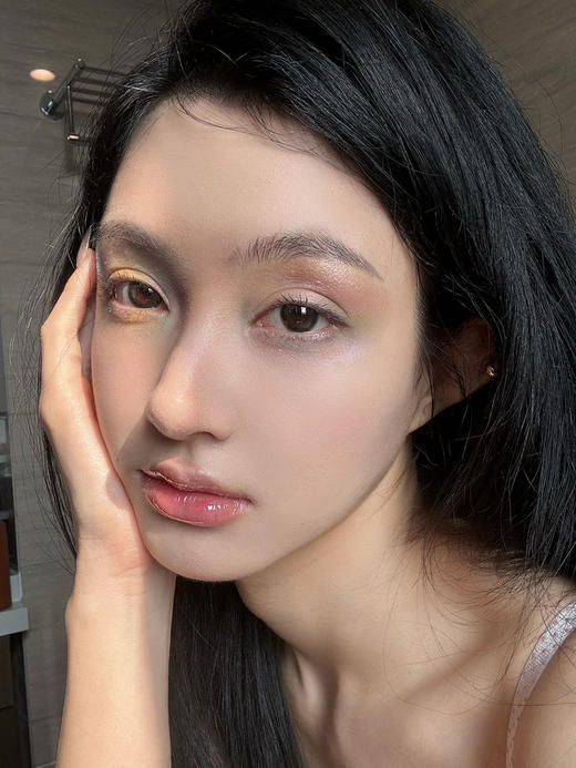 【年抛】问问星星BunnyShiny  | 大直径14.5，着色13.6 | 【同品牌多副美瞳更划算，选款色板在详情页内】，黑色金粉自然美瞳 商品图6