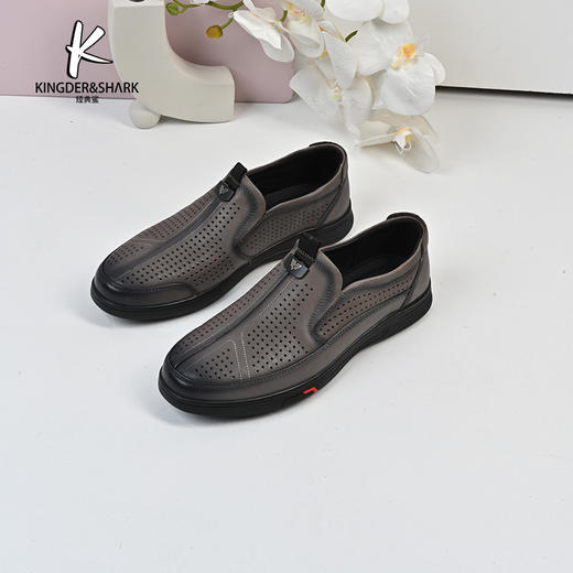 经典鲨2024年夏季新款男士透气舒适一脚蹬平底正装皮鞋KW266-D26051 商品图1