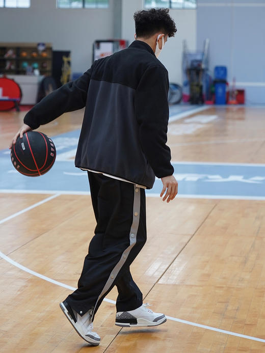 LUSHISI[拼接]加厚保暖防风防寒双面摇粒绒拉链口袋情侣外套男女 商品图2